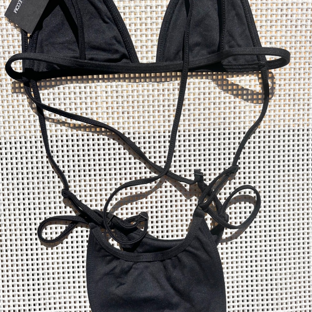 Minimale Animale Lucid Onesie - Picture 5 of 7